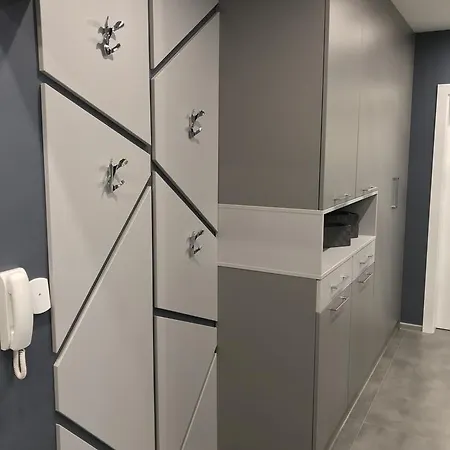 Apartment The Hut