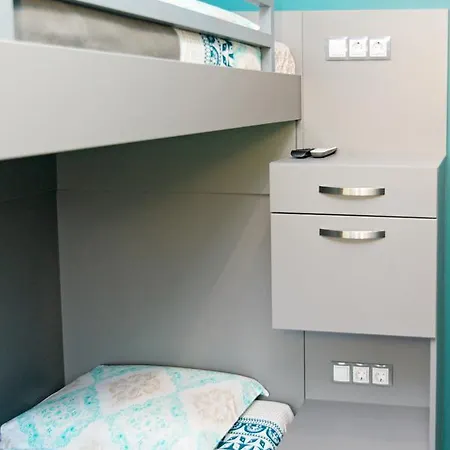 The Hut Apartment